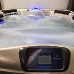 A Wellness Vmal Проживание в семье Skutec