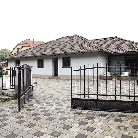 Homestay A Wellness Vmal